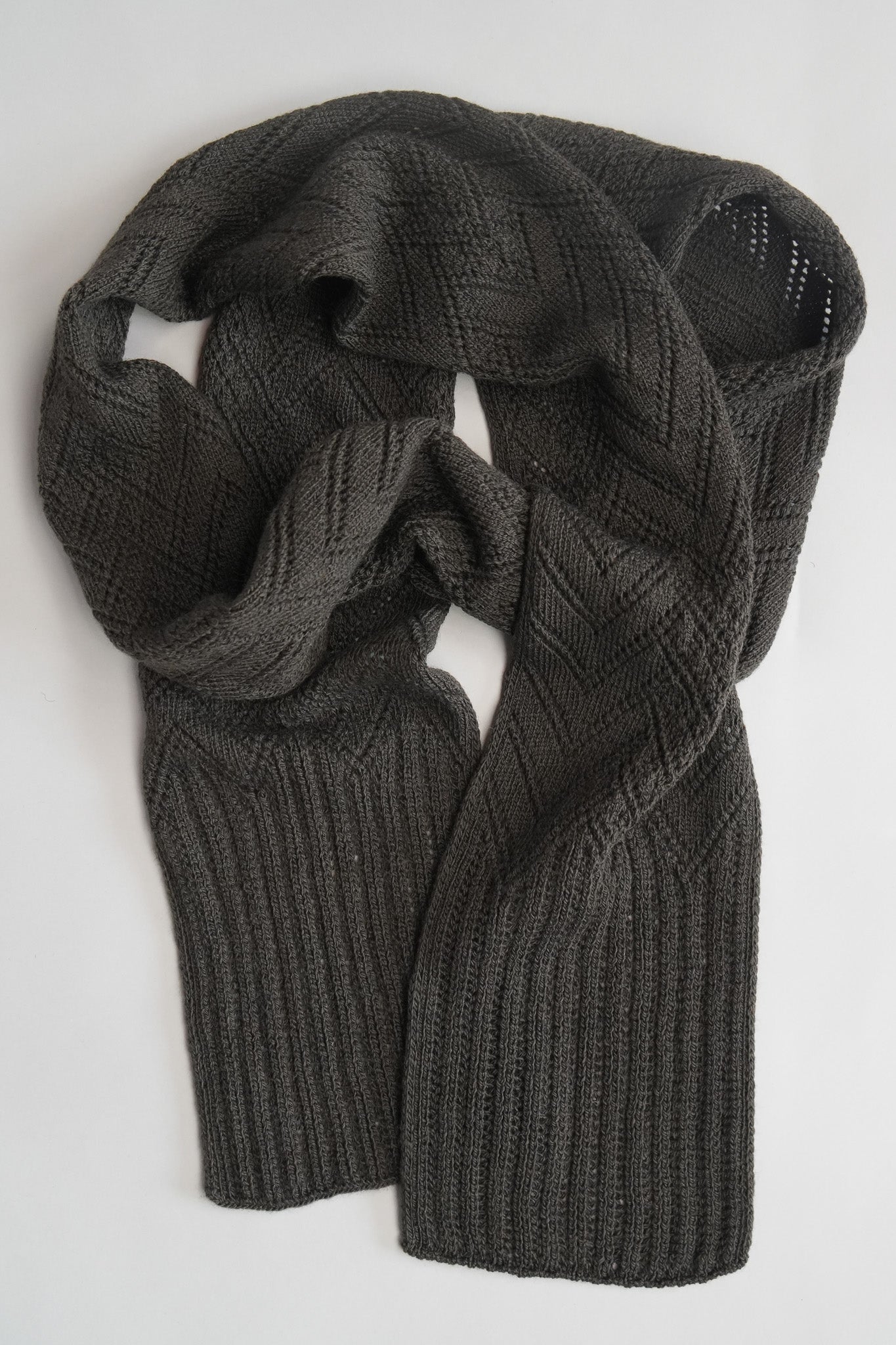 Rapids Scarf in Arapawa Blend