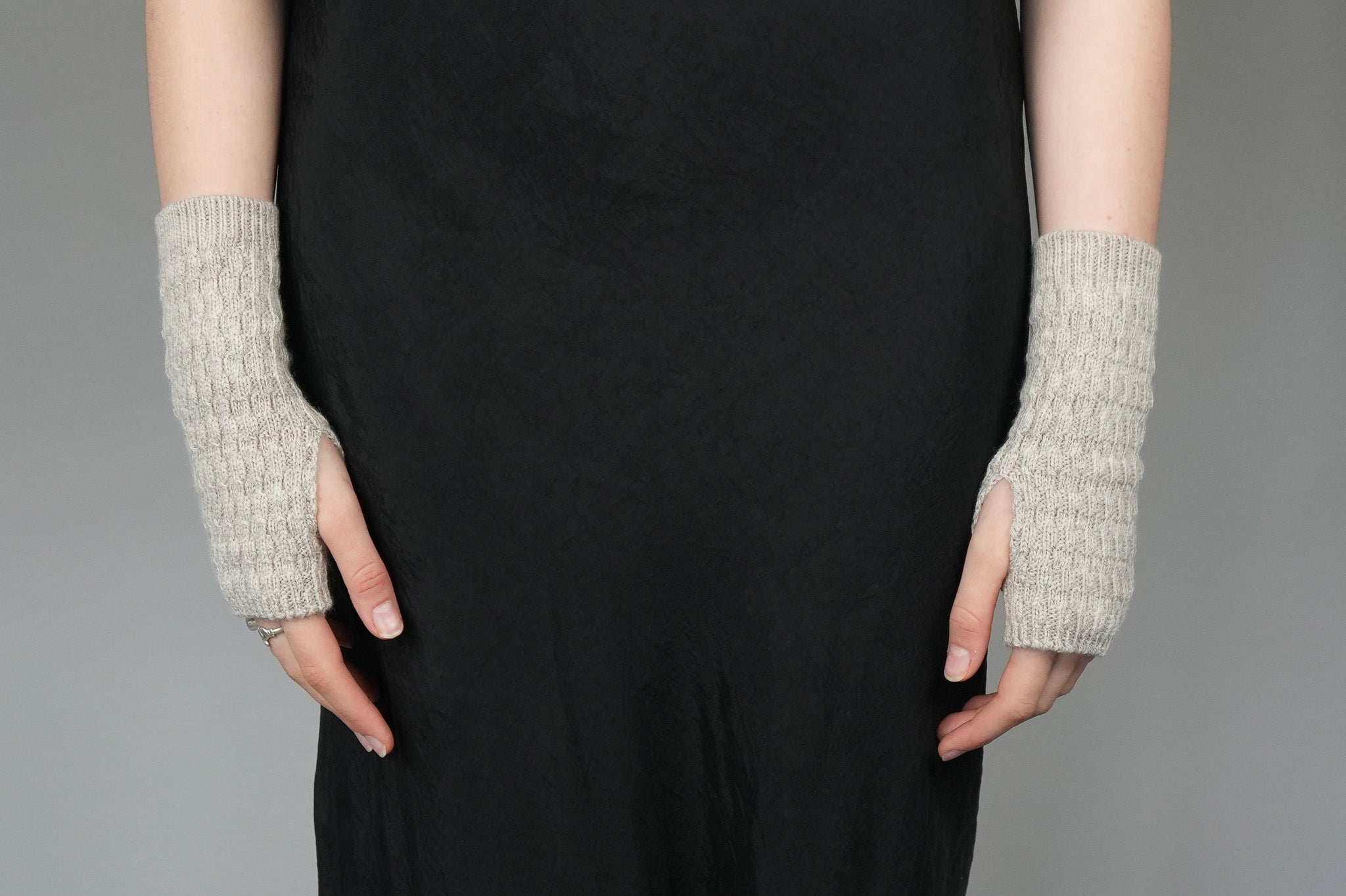 Cascade Wrist Warmers in Arapawa Blend