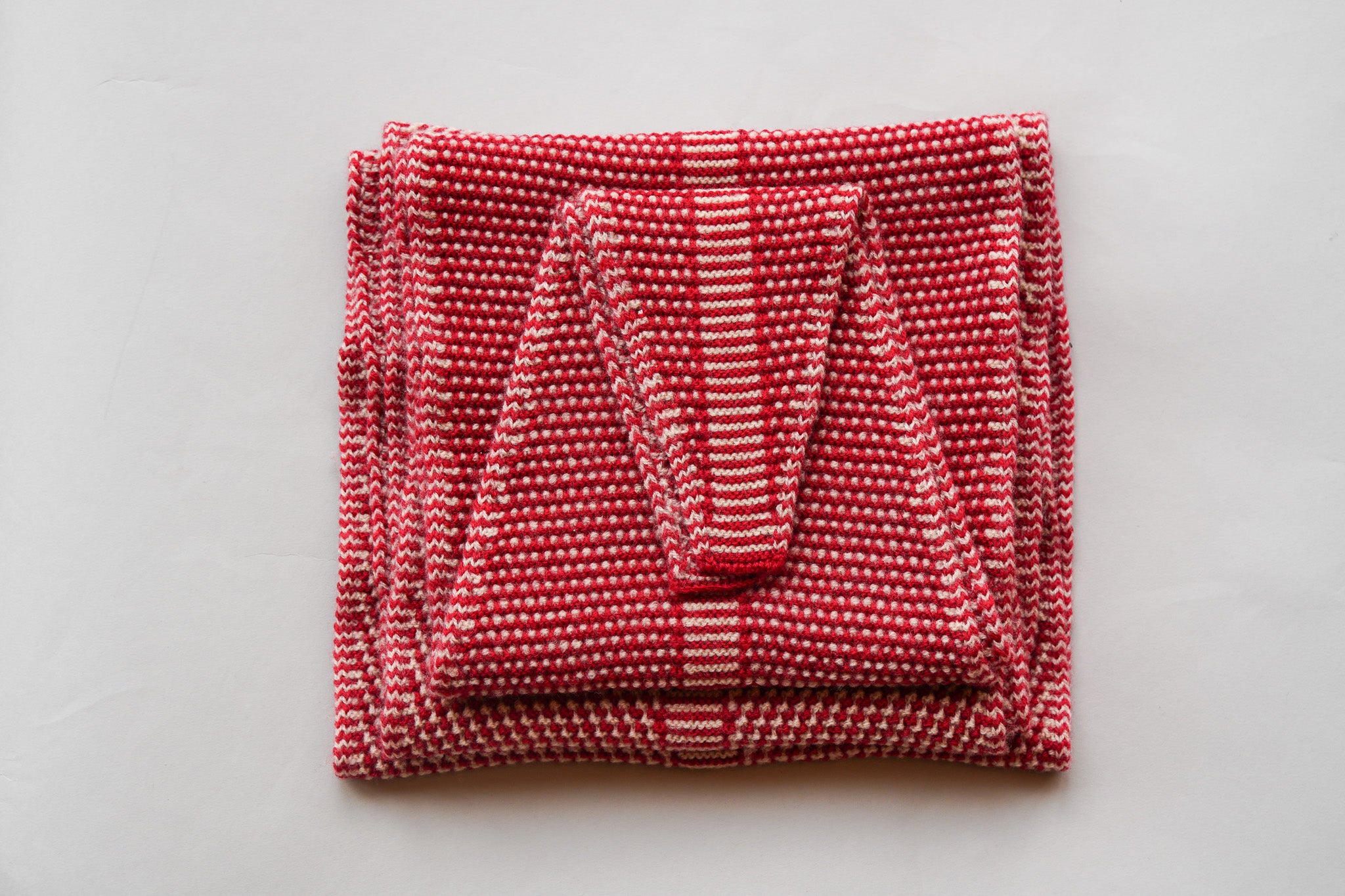 Taranaki Scarf in Merino