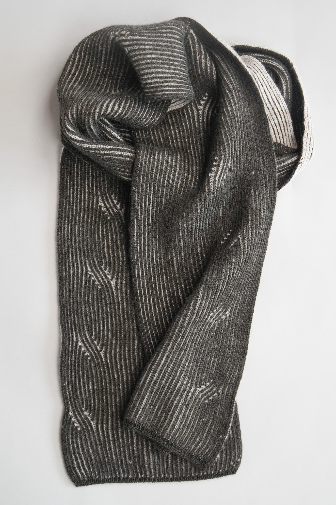 Meander Wide Scarf in Arapawa Blend
