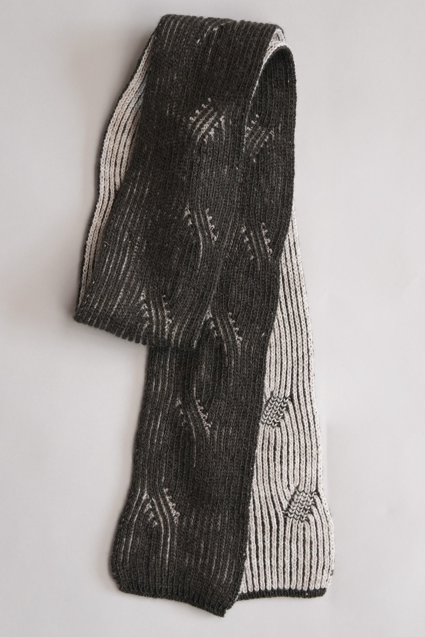 Meander Narrow Scarf in Arapawa Blend