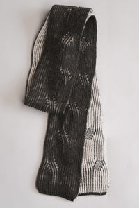 Meander Narrow Scarf in Arapawa Blend