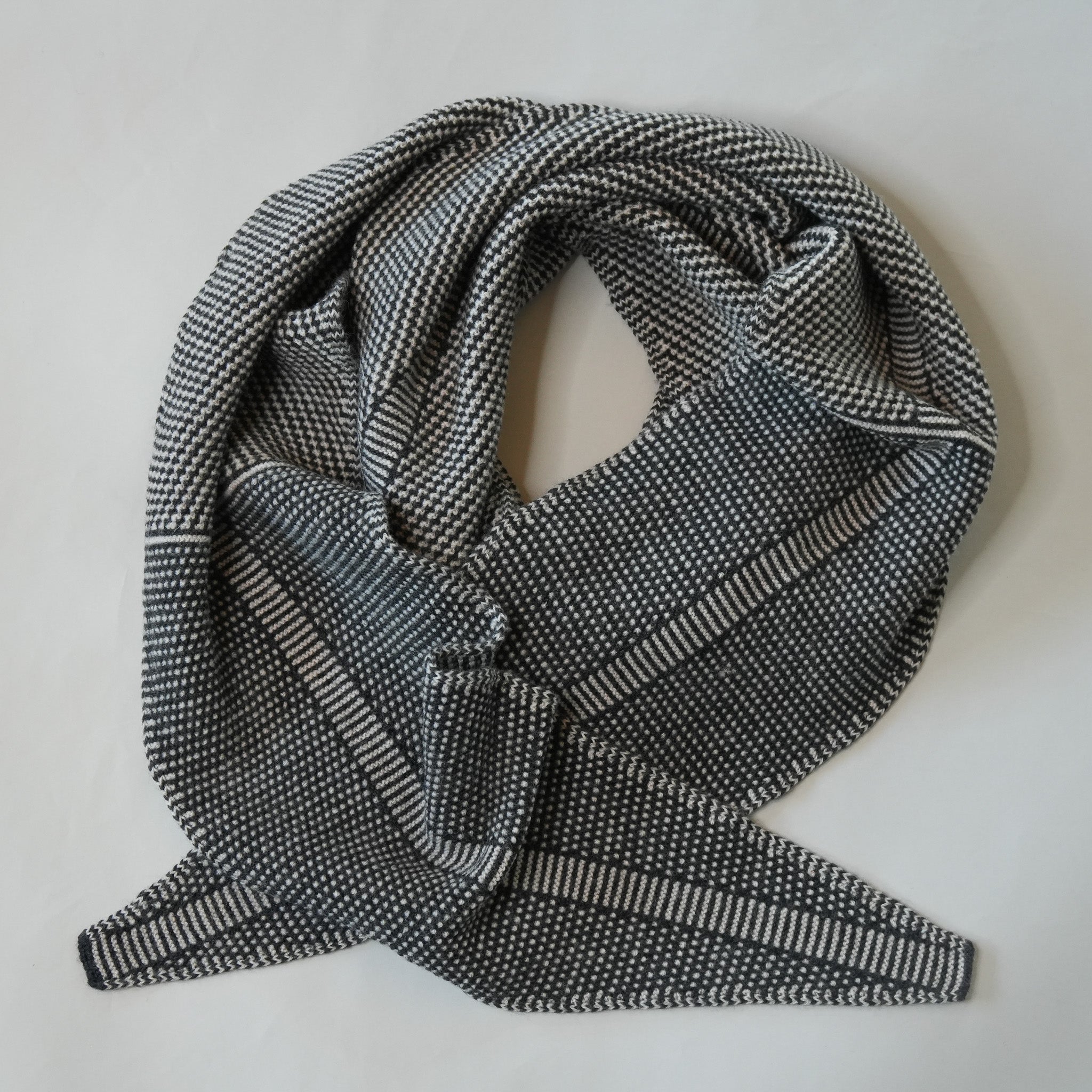 Taranaki Scarf in Merino